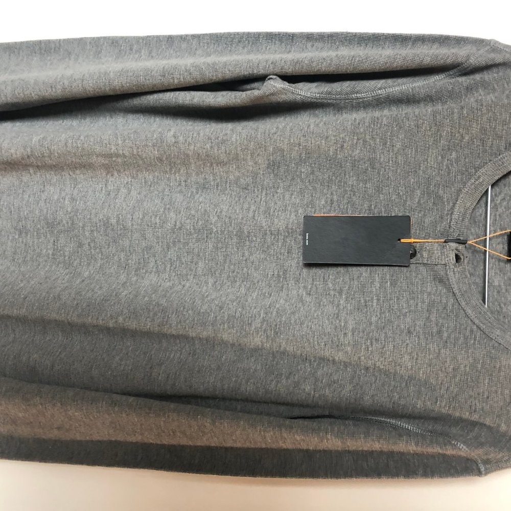 Hugo Boss Sweater - Picture 5 of 7
